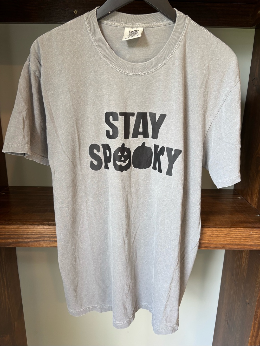 Comfort Colors Gray "Stay Spooky" Graphic Tee